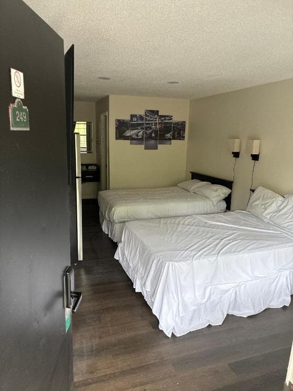 Suite Stays Talladega 4