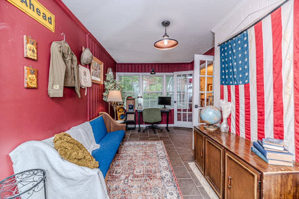 Sergeant’s Parlor- Desk & Fenced 