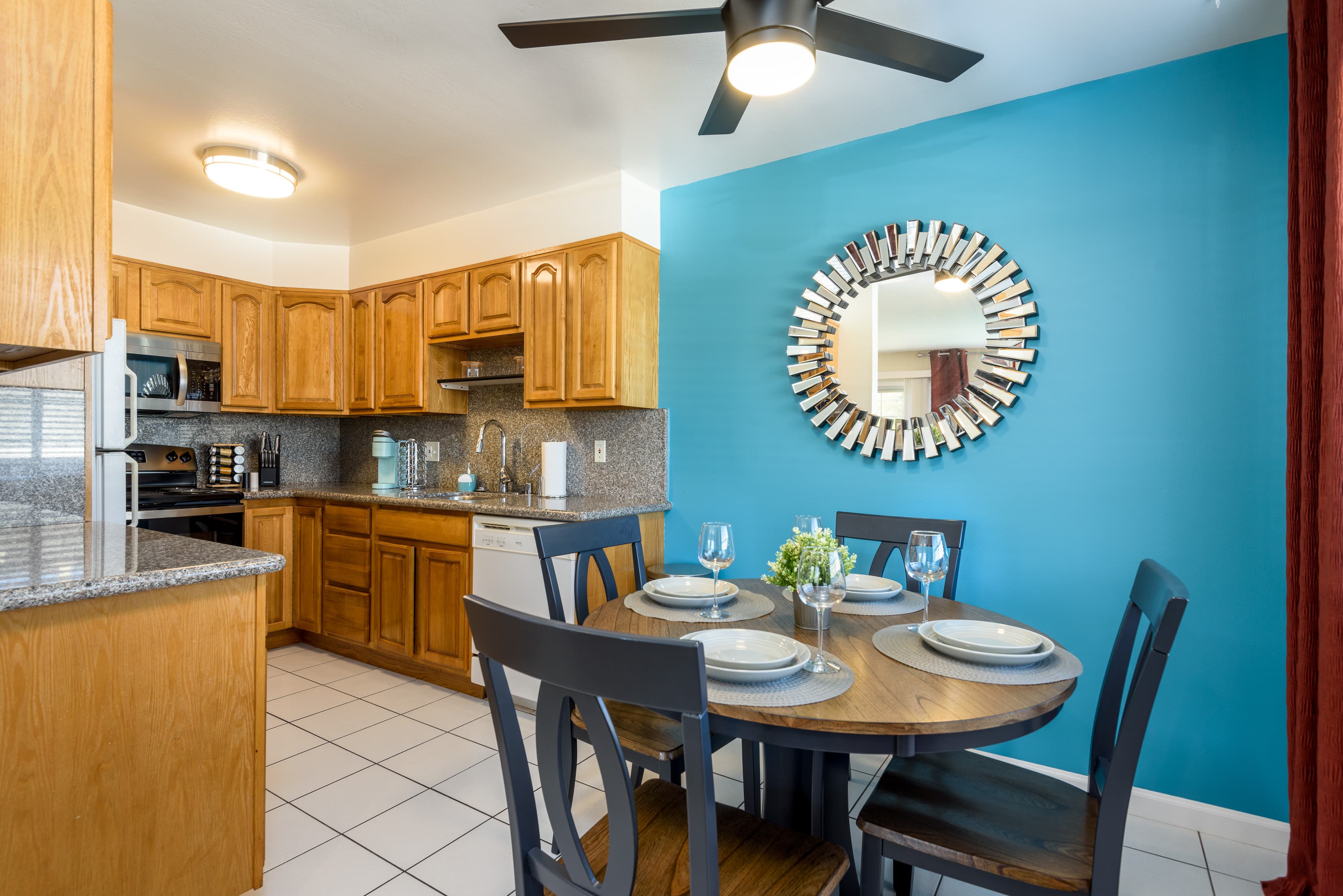 Stylish and relaxing 2 bedroom apt. 4