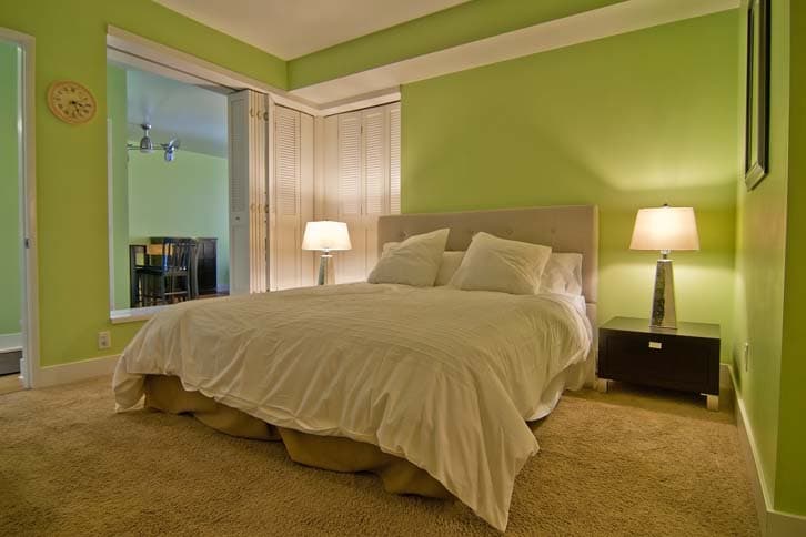 SUPERB 1 BED/ 1 BATH APARTMENT 3