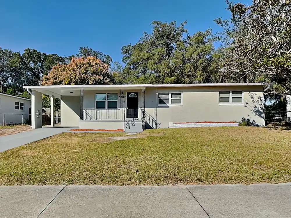 HOUSE FOR RENT 3