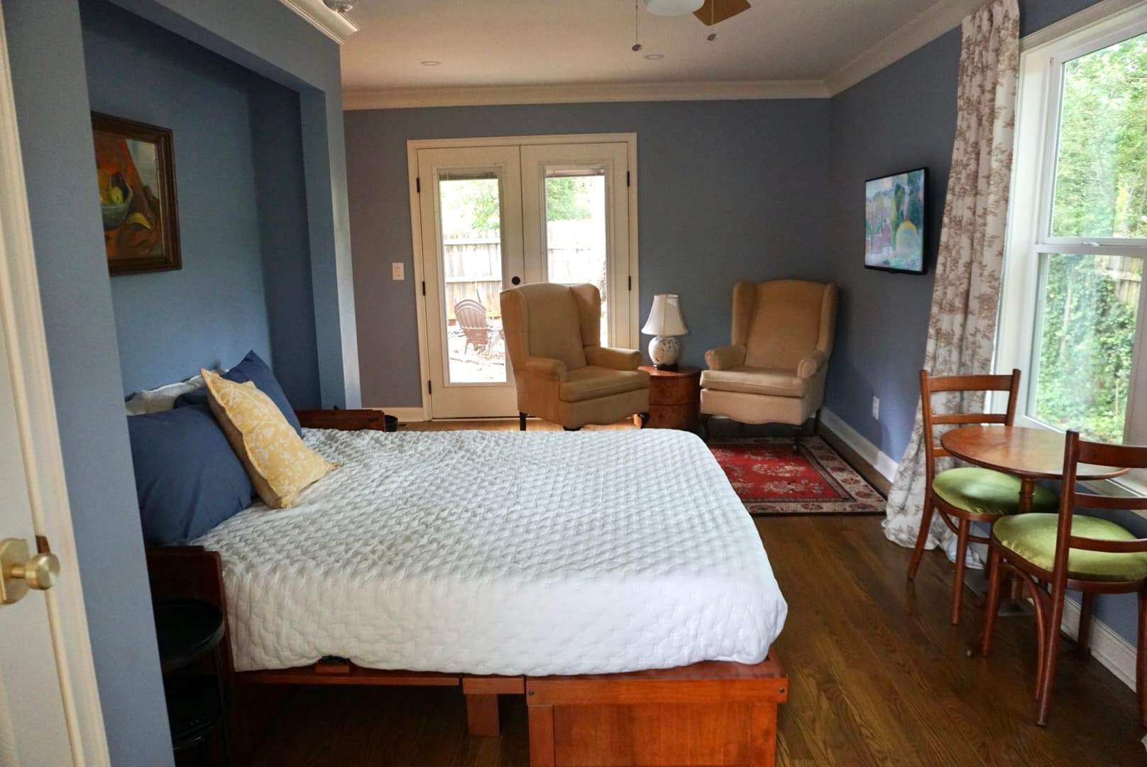 Brand New Backyard Apartment