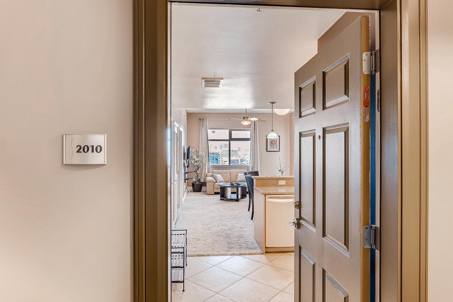 Opulent Ogden High Rise w Views