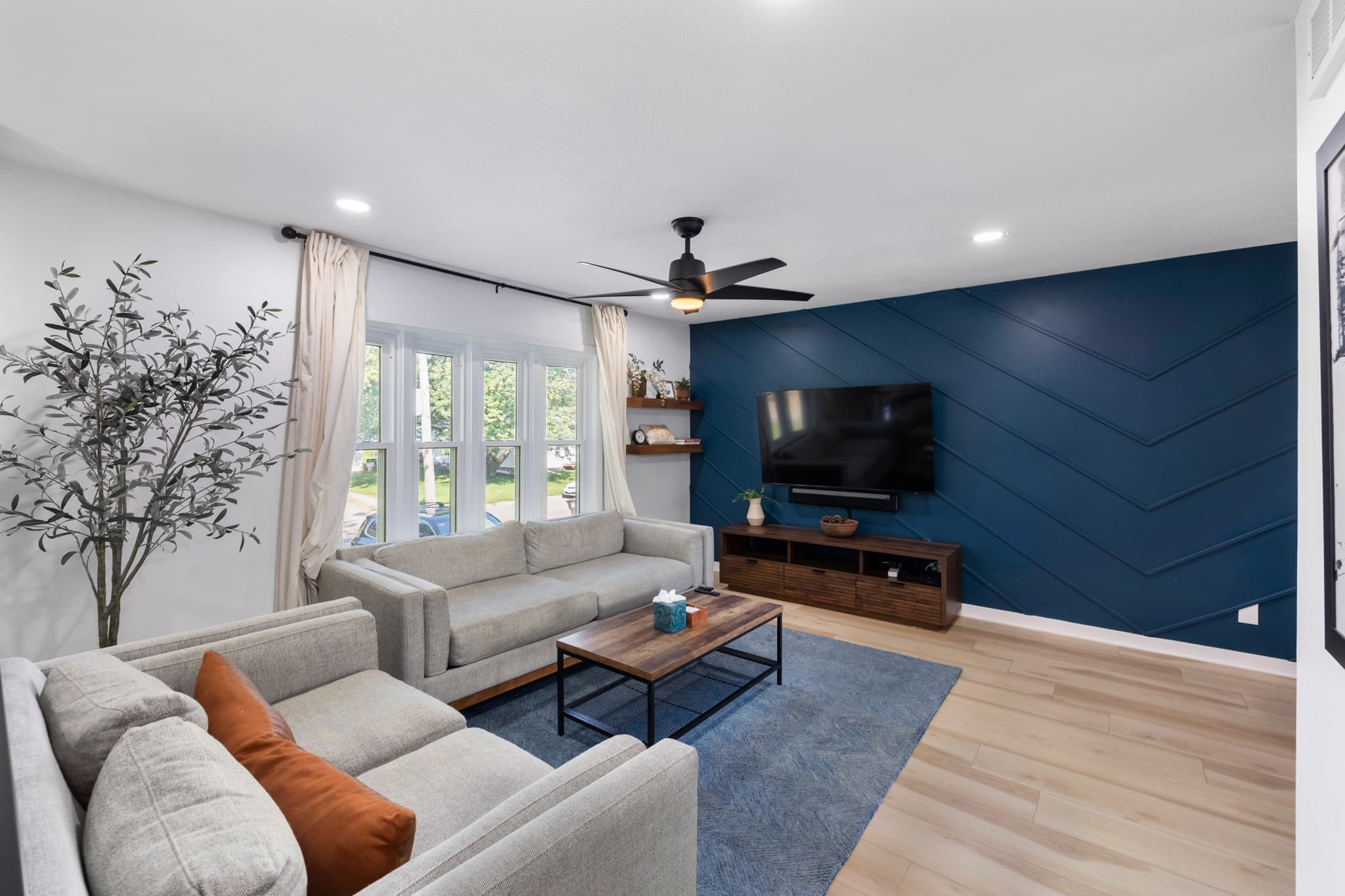 The Sullivan |Sophisticated Style & Comfort 4