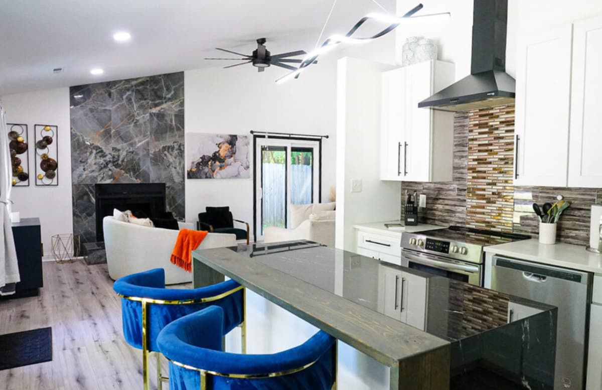 Modern Home with Spacious Rooms 2