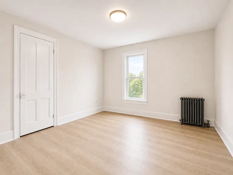     3 Bed 1 Bath Home 4
