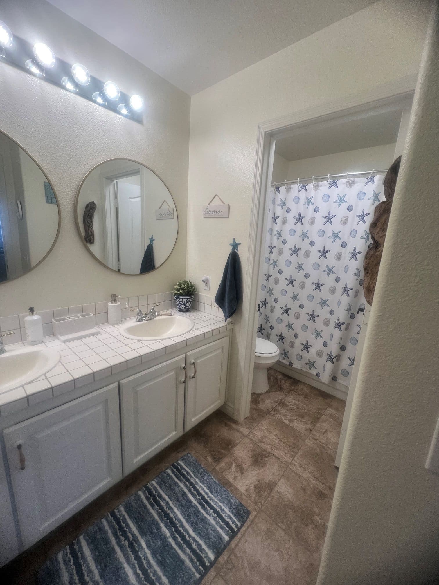 Private Bedroom & Bathroom