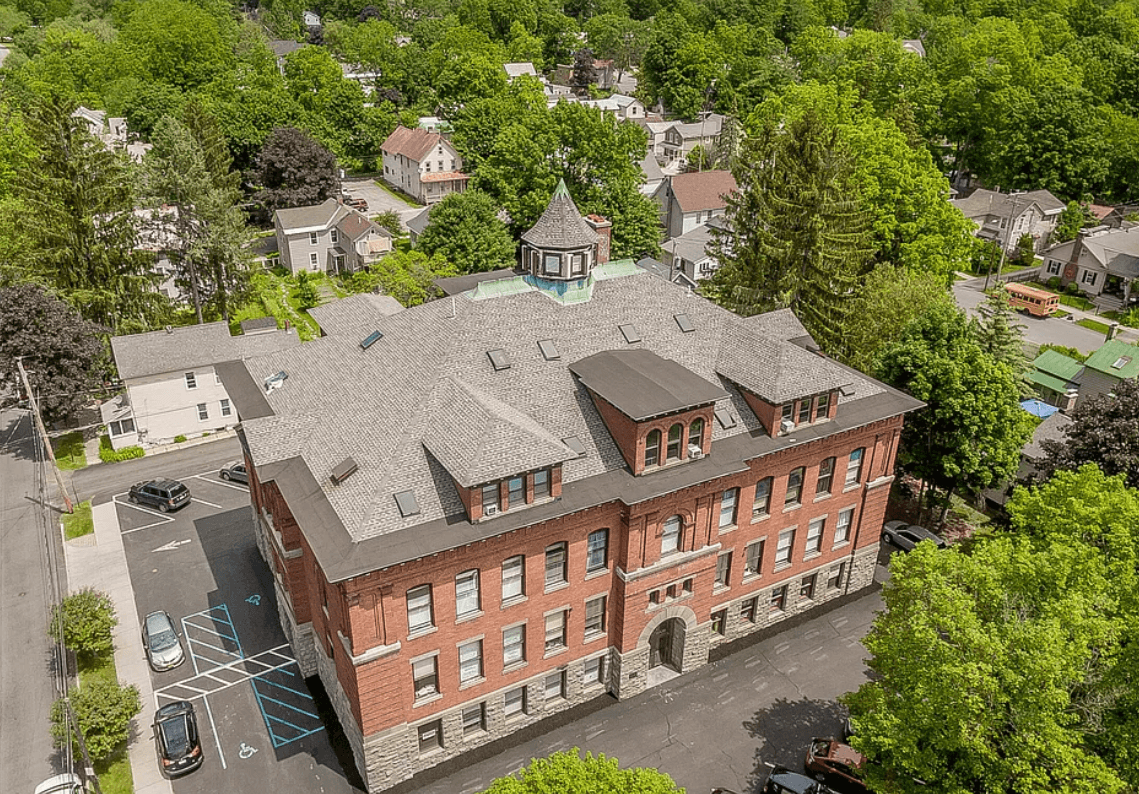 Charming Saratoga Springs Stay 2
