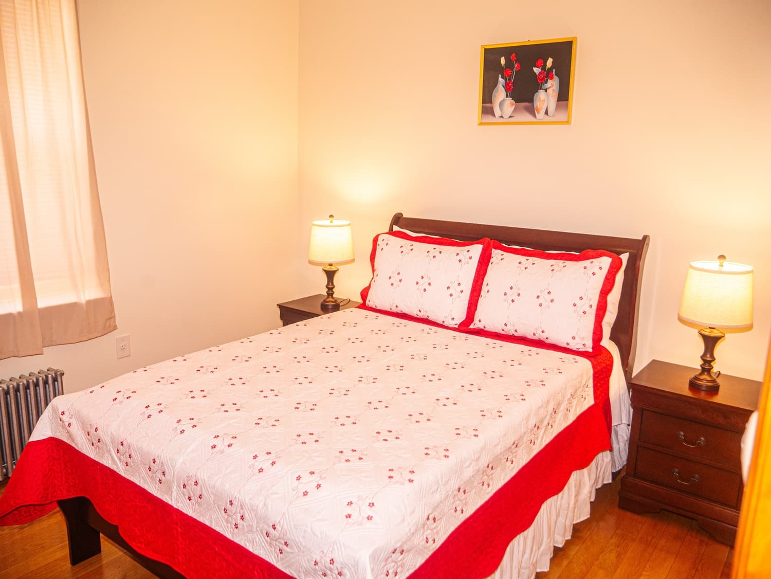 Fully Furnished 1BR Apt in Queens 2