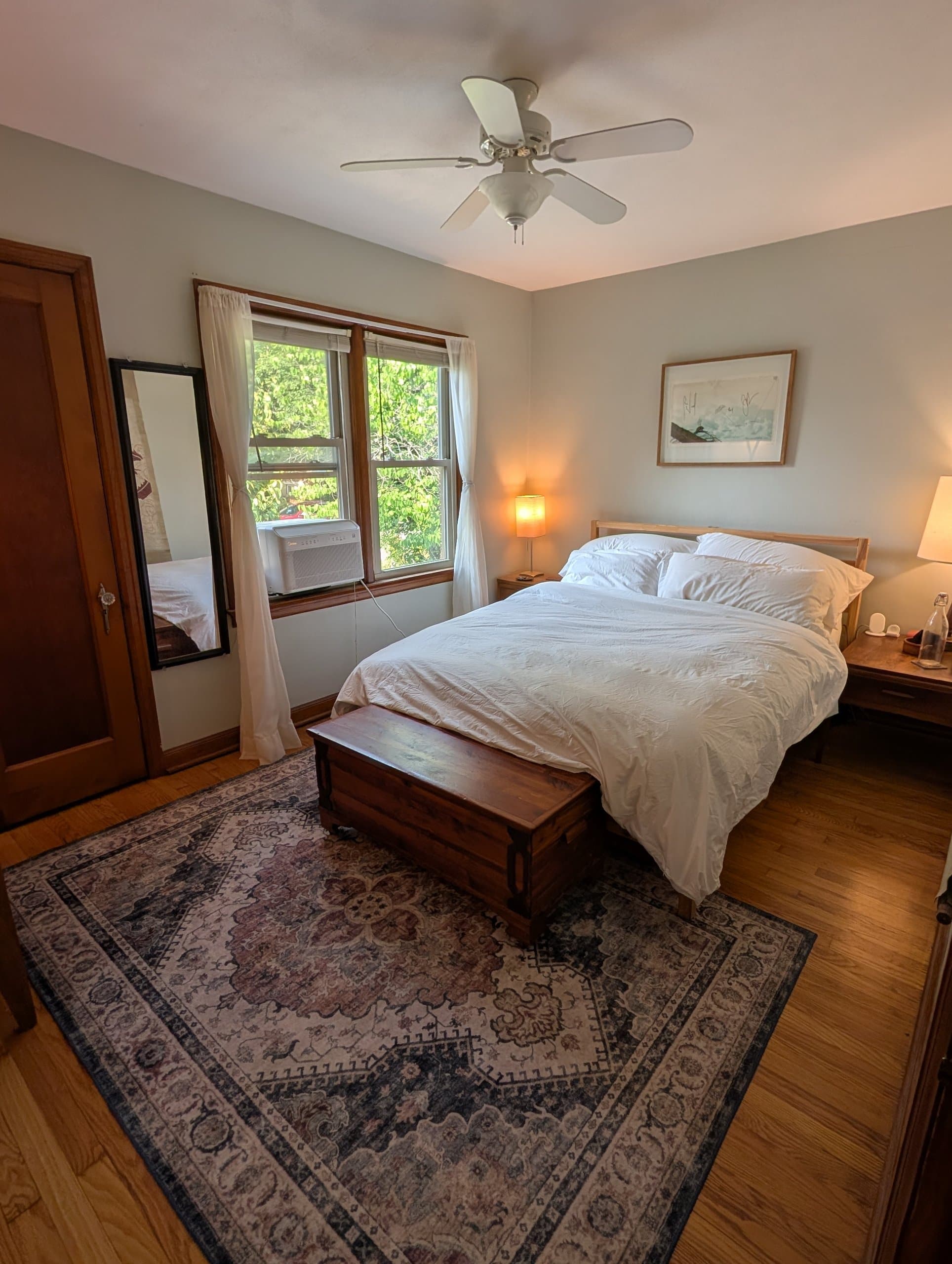 Sunny furnished 2BR flat in Atwood 5