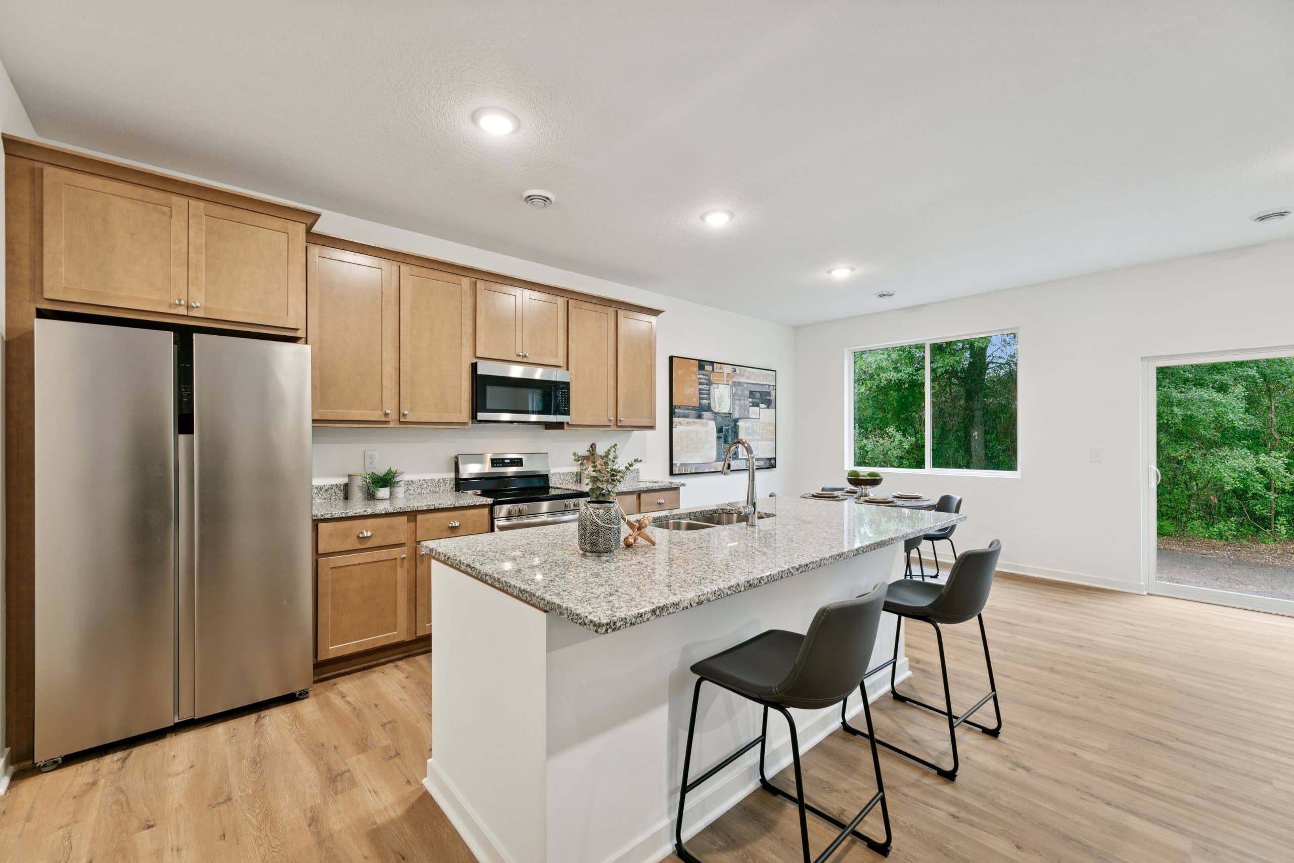 Easy & Cozy Rental Available 10/15