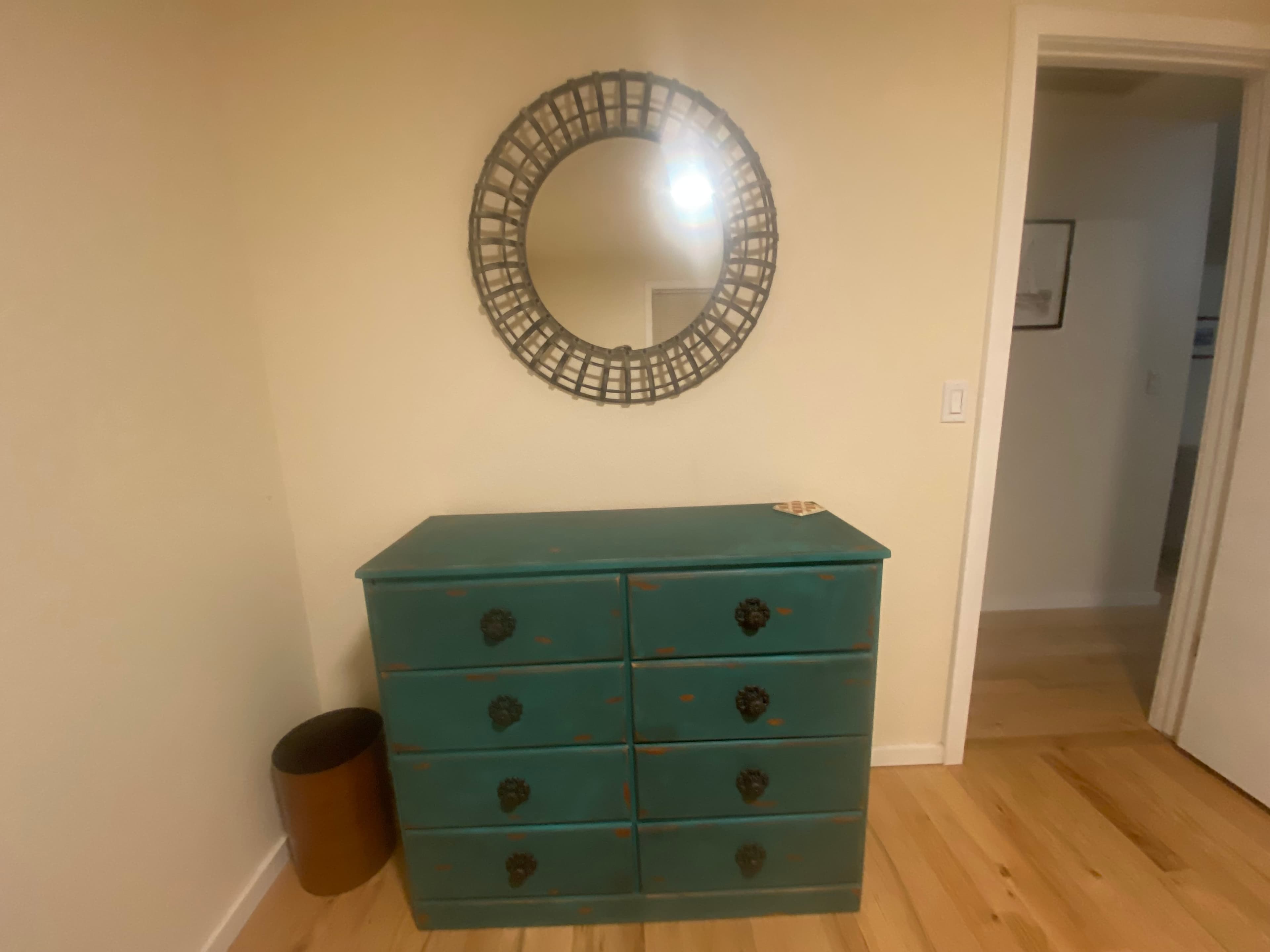 Minimalist bedroom in NW Foothills 2