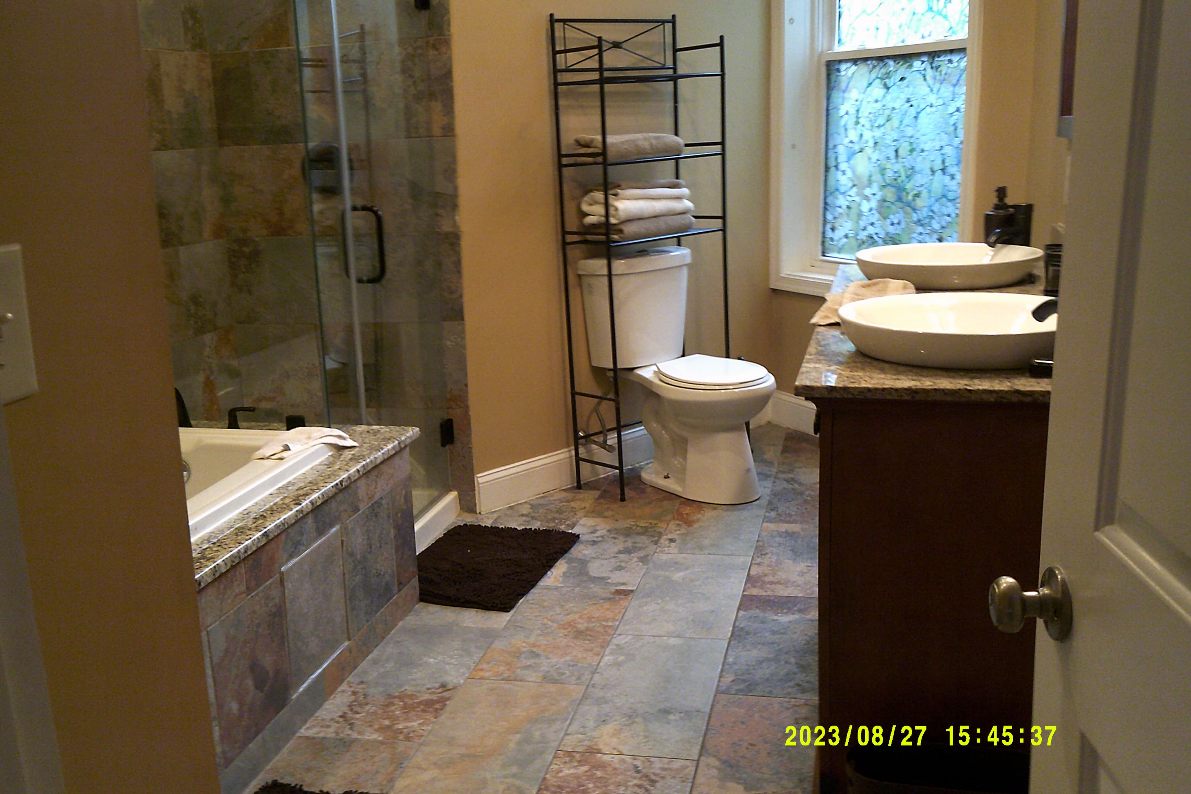 South Philly 2 Bedroom Home 3