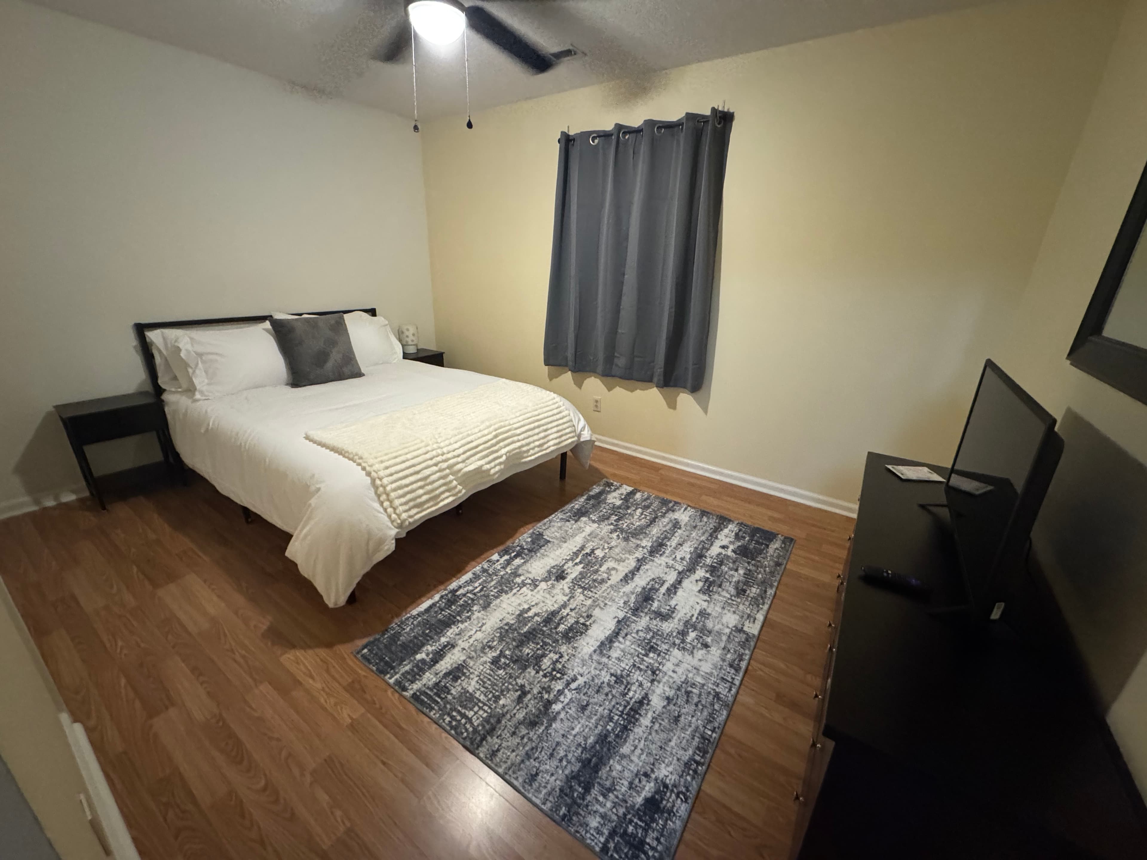 Cozy 2BD/2BA Condo near Hospital! 2