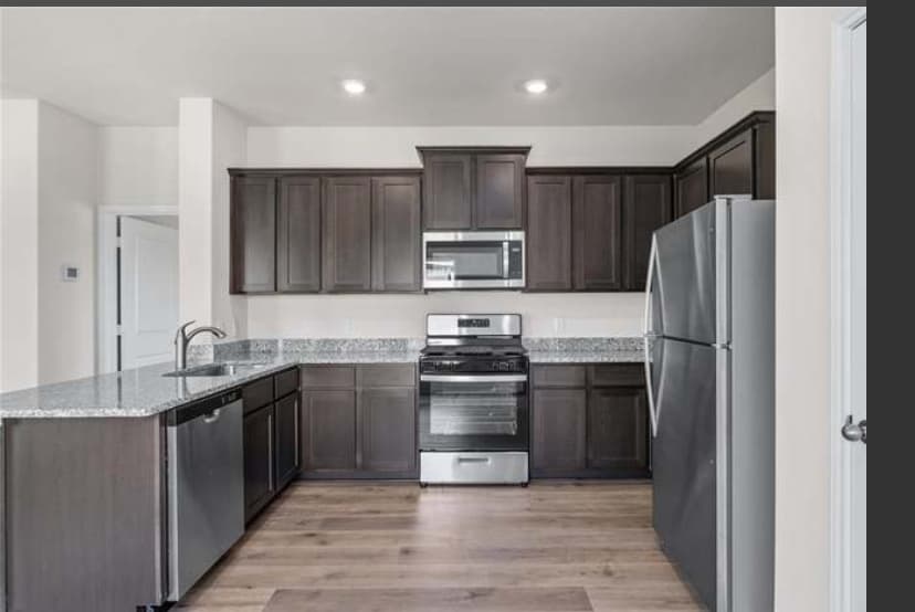 Cute 3 Br Family Rental 3