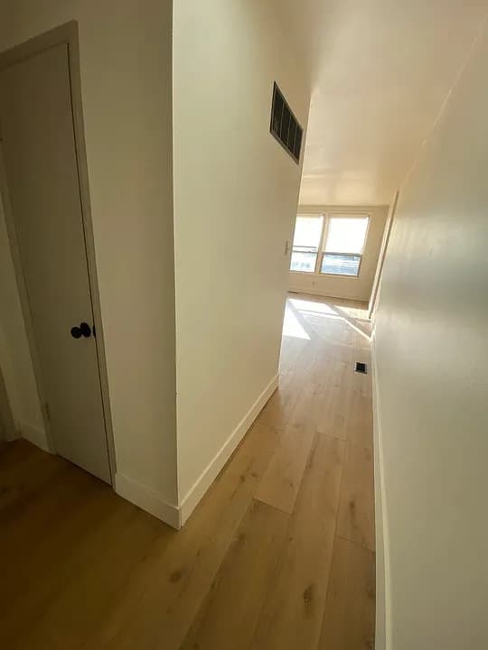 Spacious 1-Bedroom Apartment 2