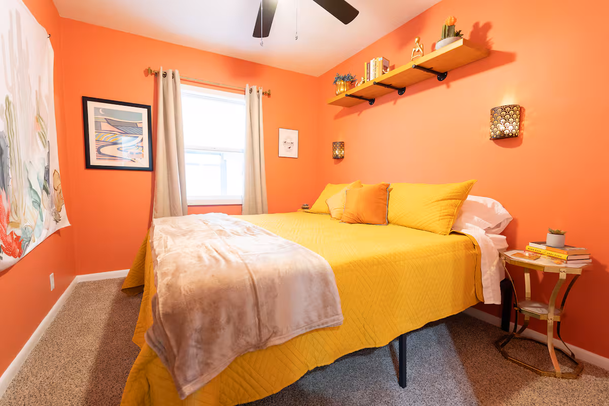 Bright Colors | King Beds 3