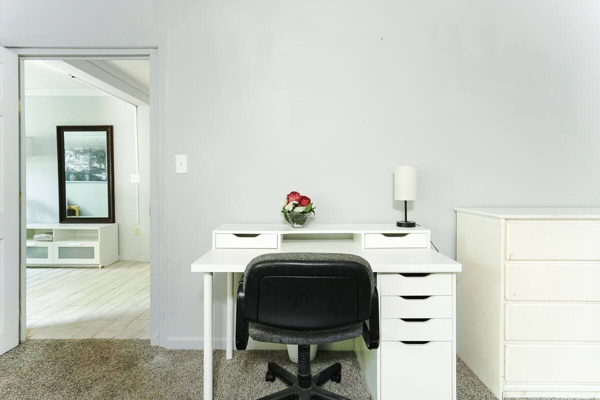 Local Life in Carmel | Apartment 4