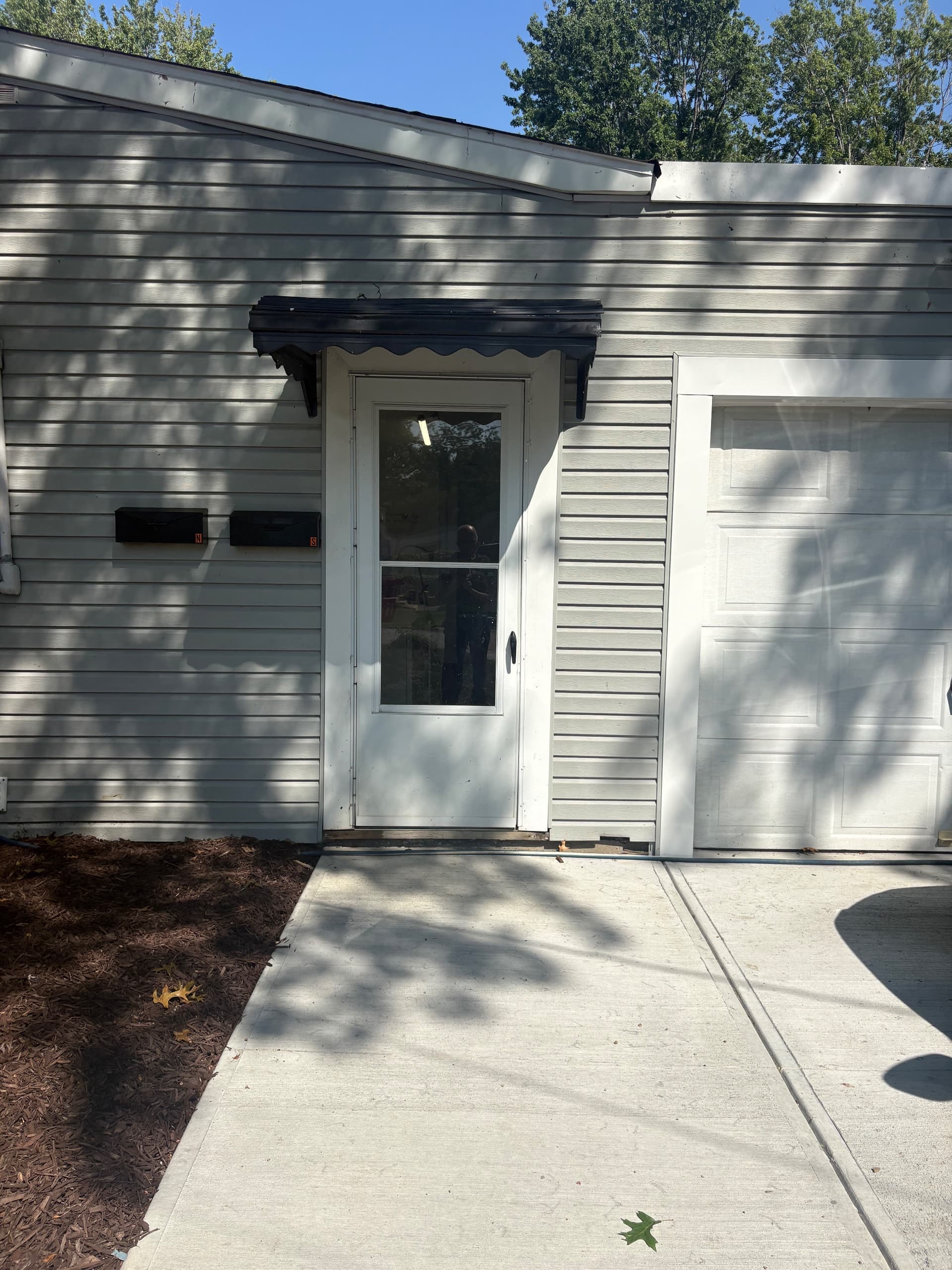 Private studio apartment 2