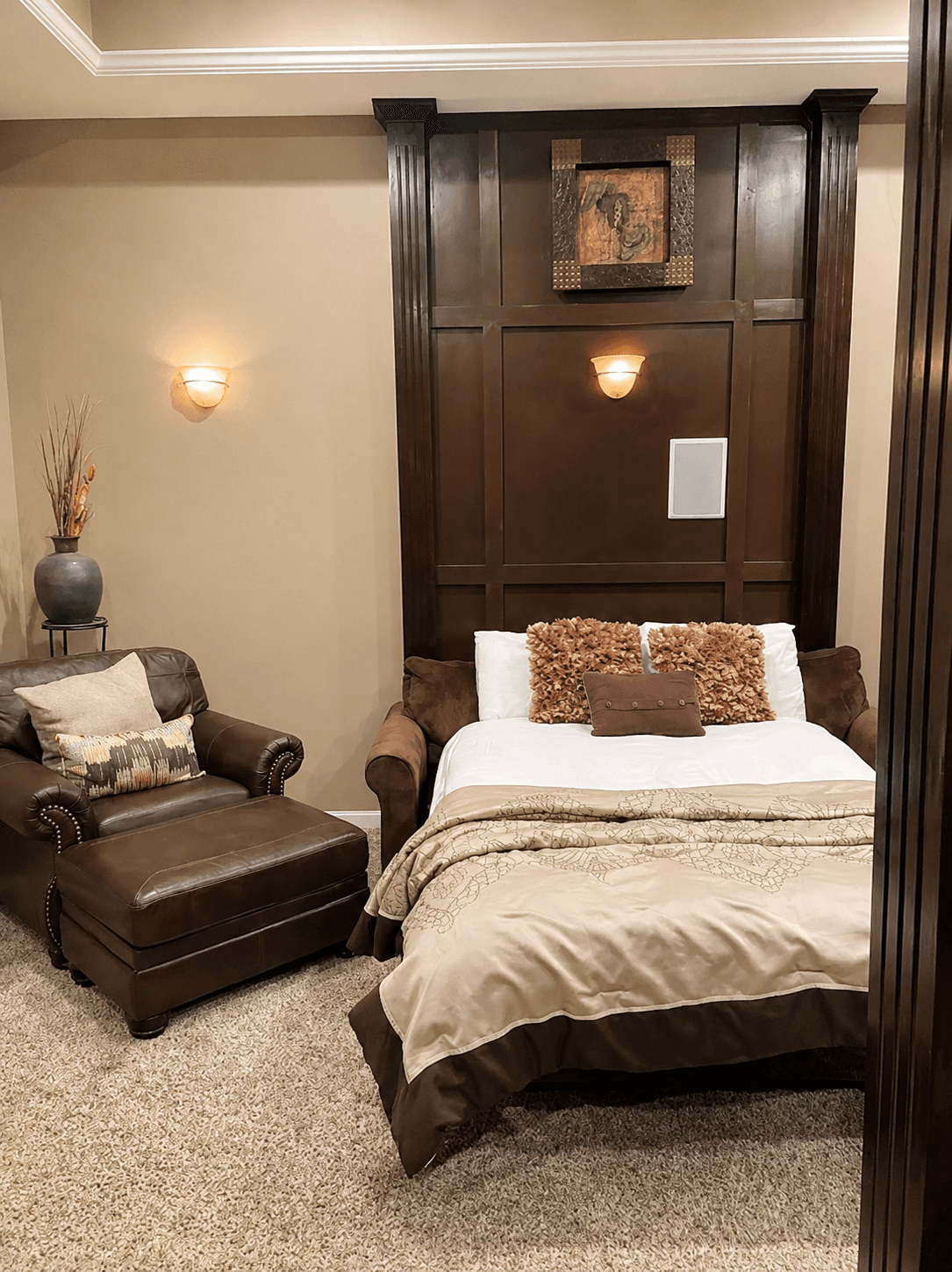 Apt. Suite/Sleeps 6/1700 Sq. Feet 4