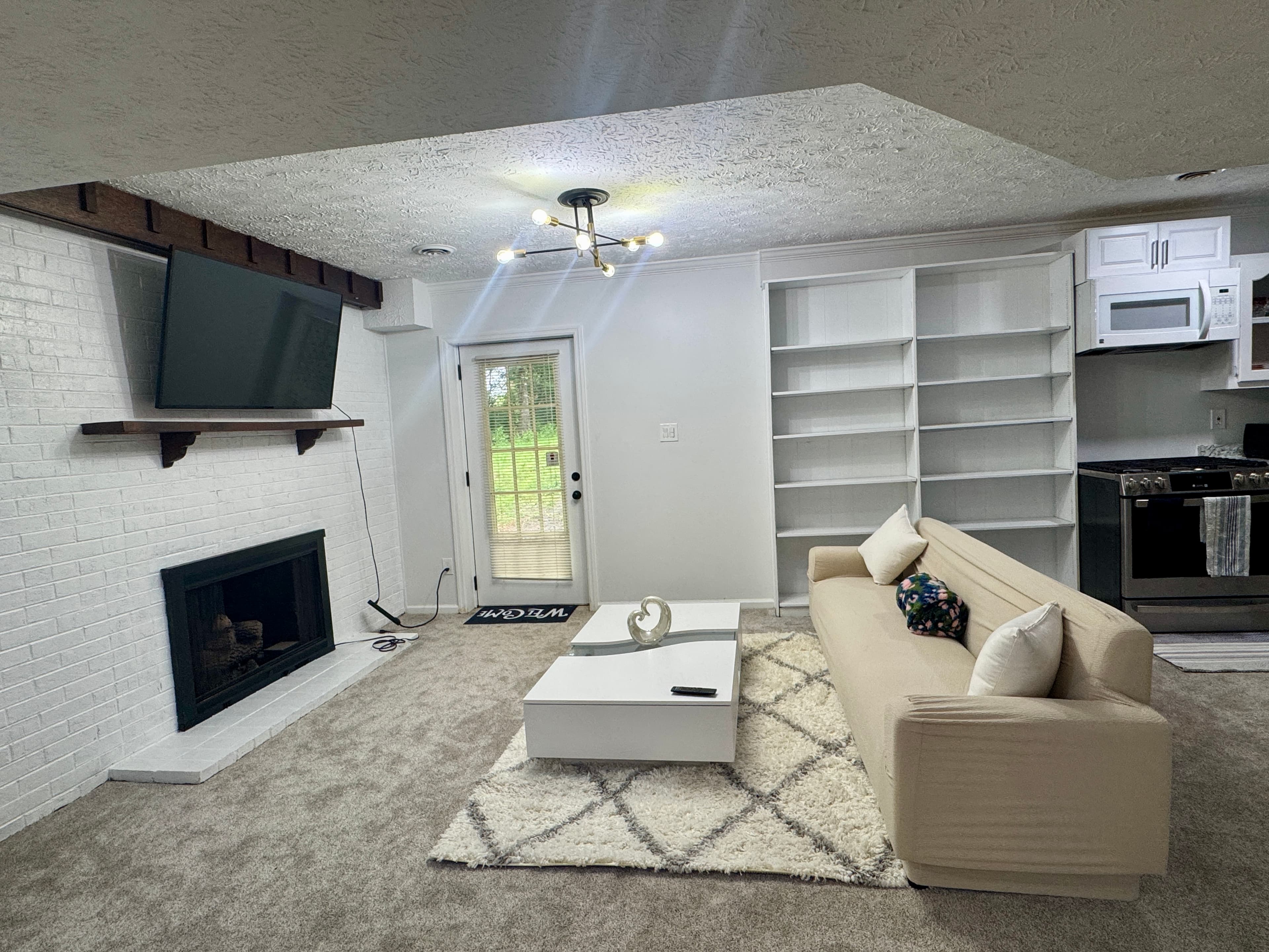 Cozy apartment in heart of Farragut 2