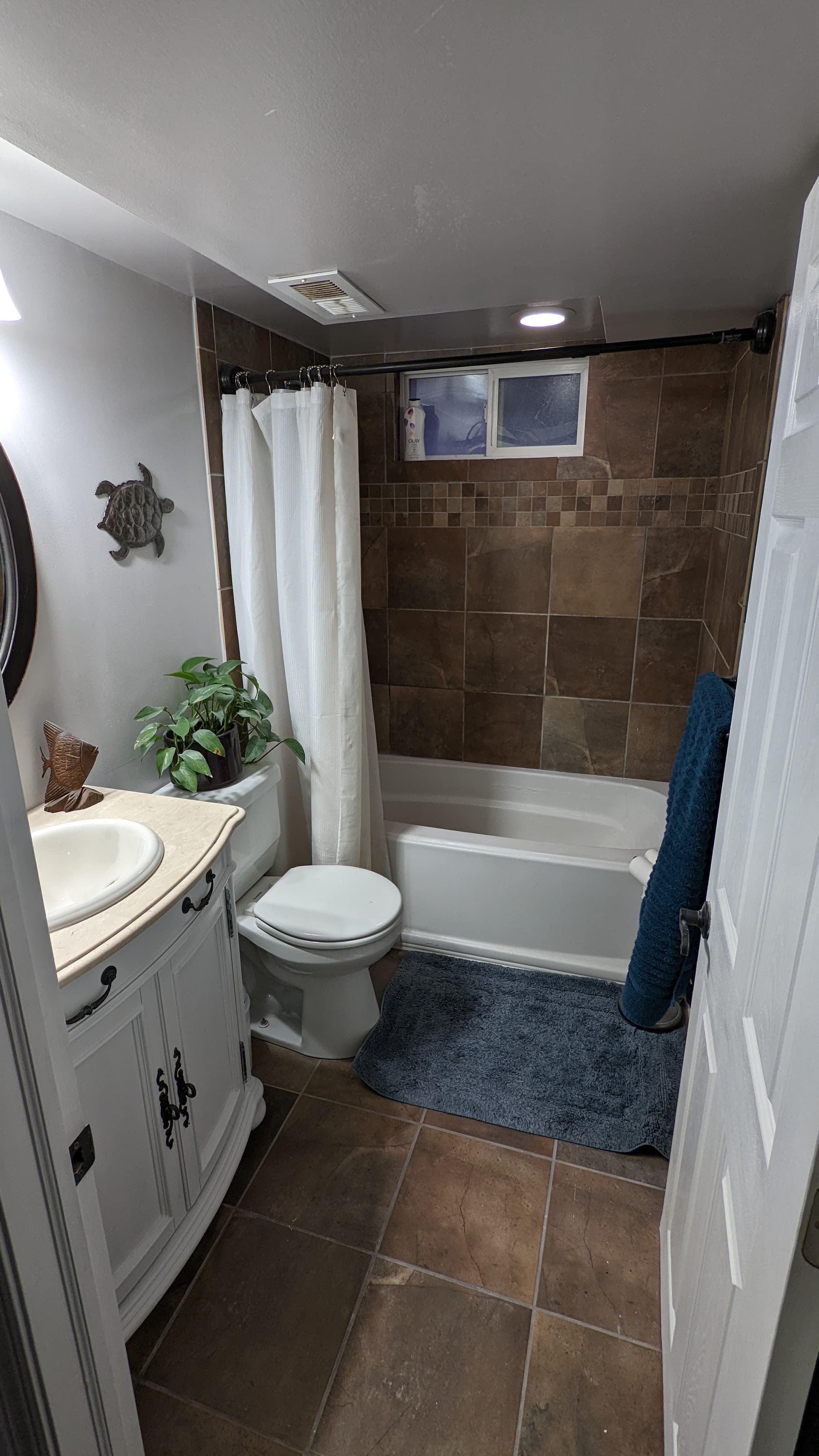 Fully Furnished Home Away From Home 4
