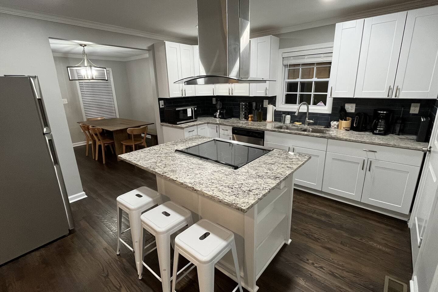 Spacious Private home near beltline 4
