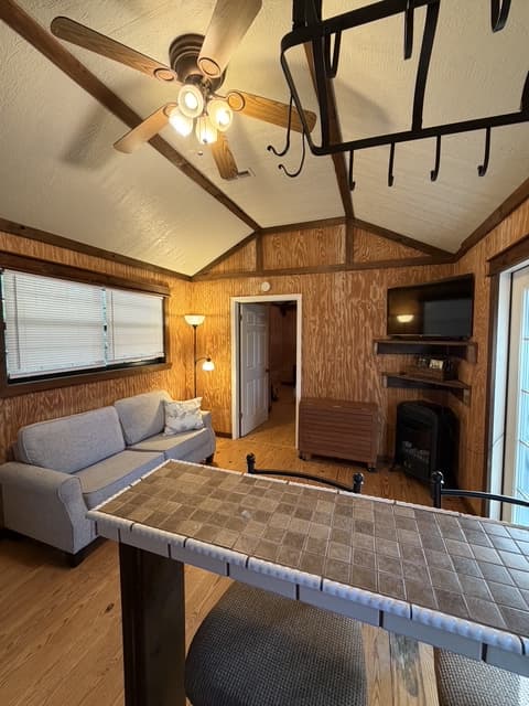 Calera Cabin in the Woods 4