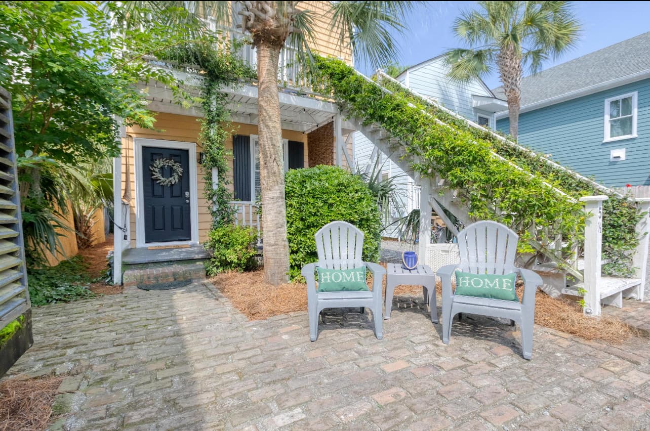 Charming Downtown Charleston Condo