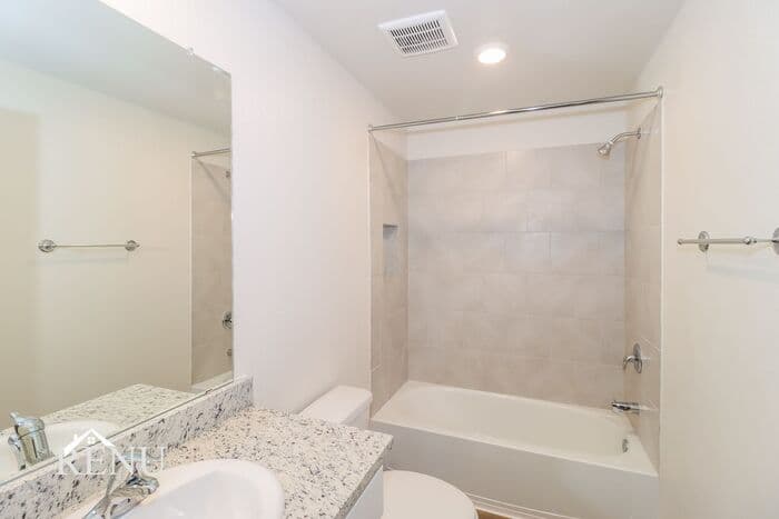 Modern Silvercrest Living 3