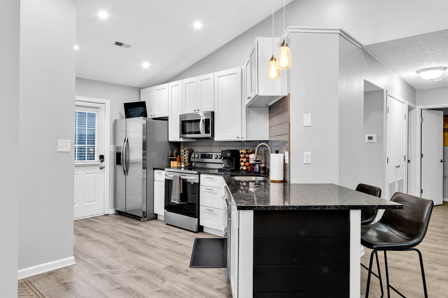 Sweet Retreat in Northwest Columbus 4