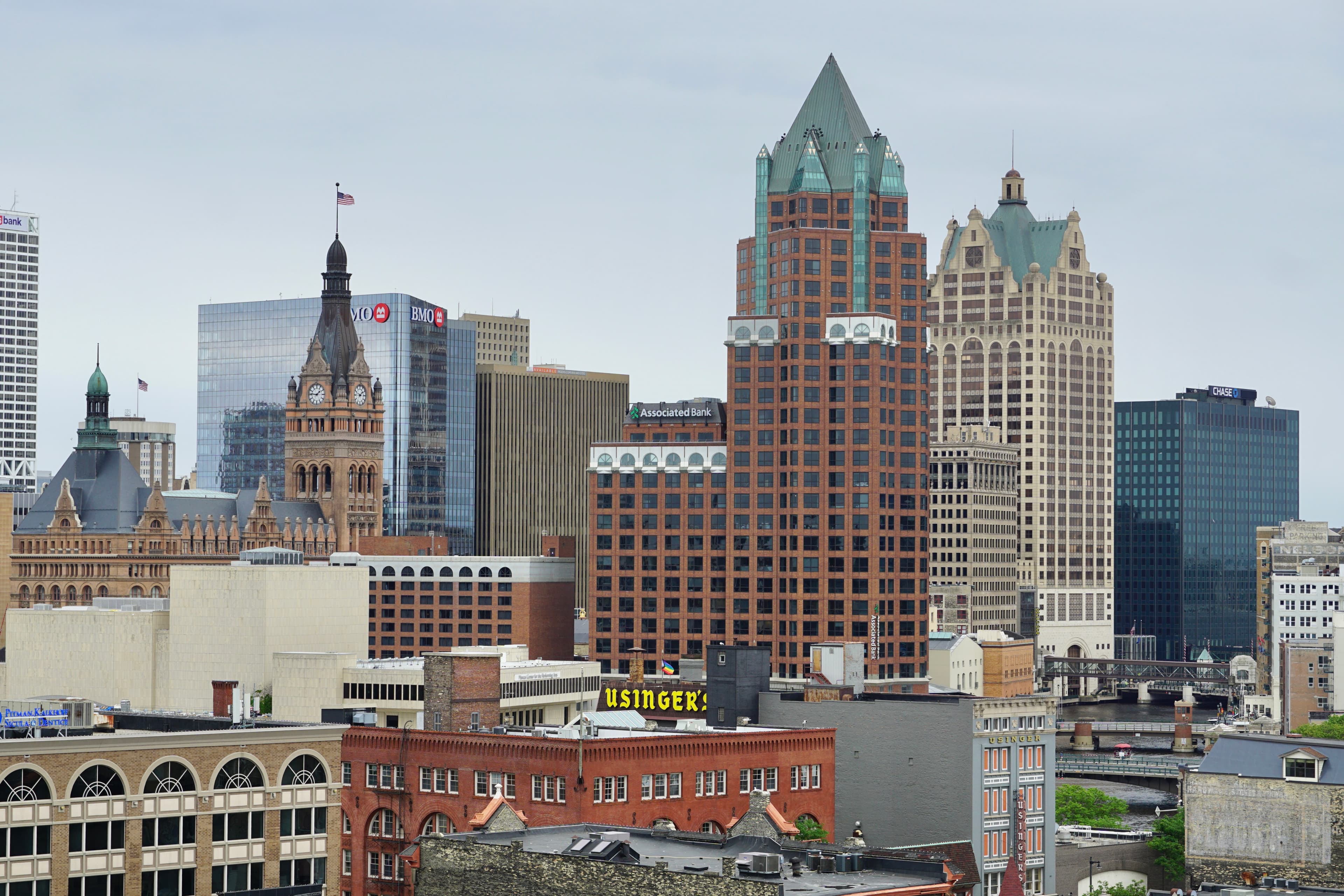 A view of the downtown Milwaukee skyline.